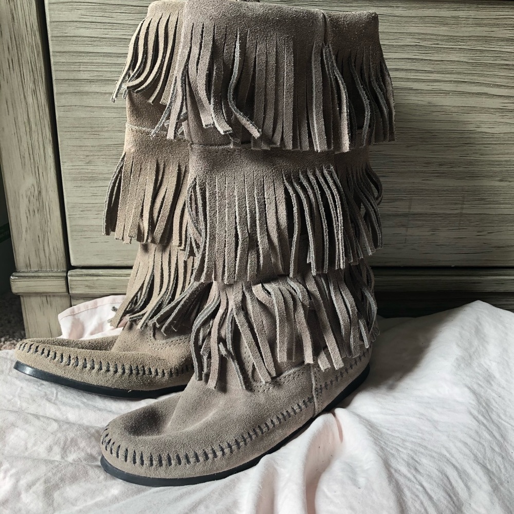 Minnetonka 3 Layer Fringe Boot - image 6